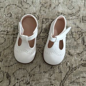 White dress shoes toddler